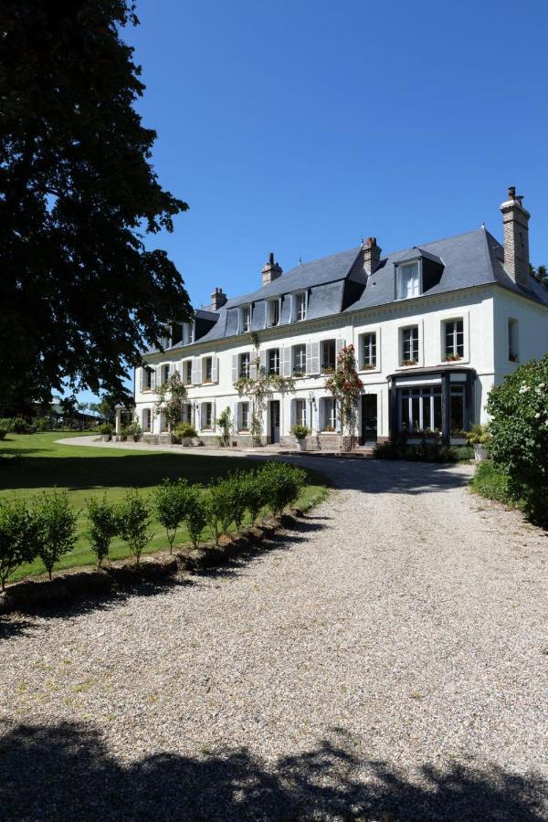 Hotel Manoir Du Clap La Cerlangue Esterno foto